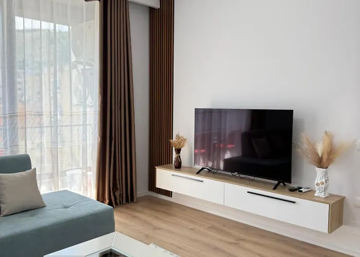 Edoria Apartment
